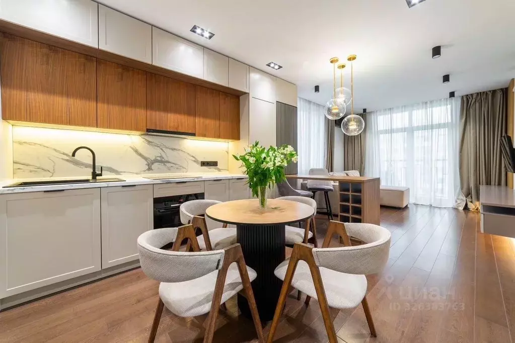 3-к кв. Краснодарский край, Сочи Завокзальный мкр, пер. Трунова, 6к2 ... - Фото 1