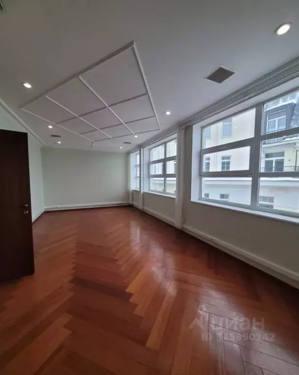 Офис в Москва ул. Остоженка, 28 (265 м) - Фото 2