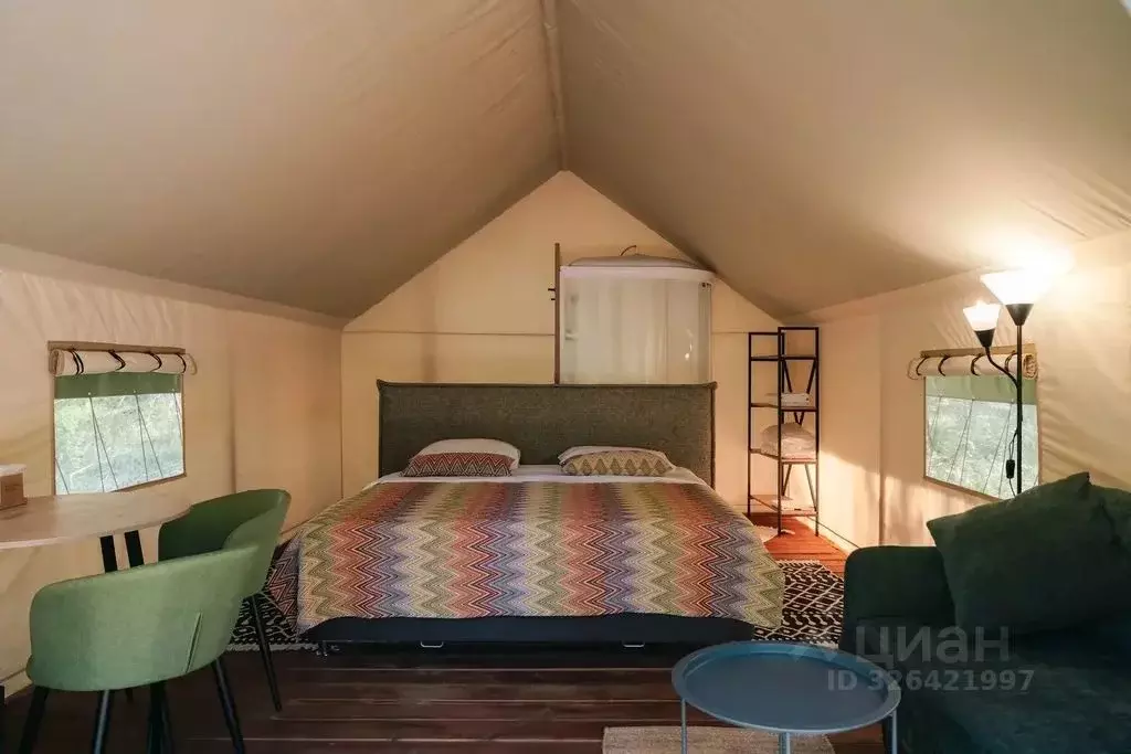 Дом в Алтай, Чемальский район Чемальский тракт, 10 км, 1/1 (22 м) - Фото 2