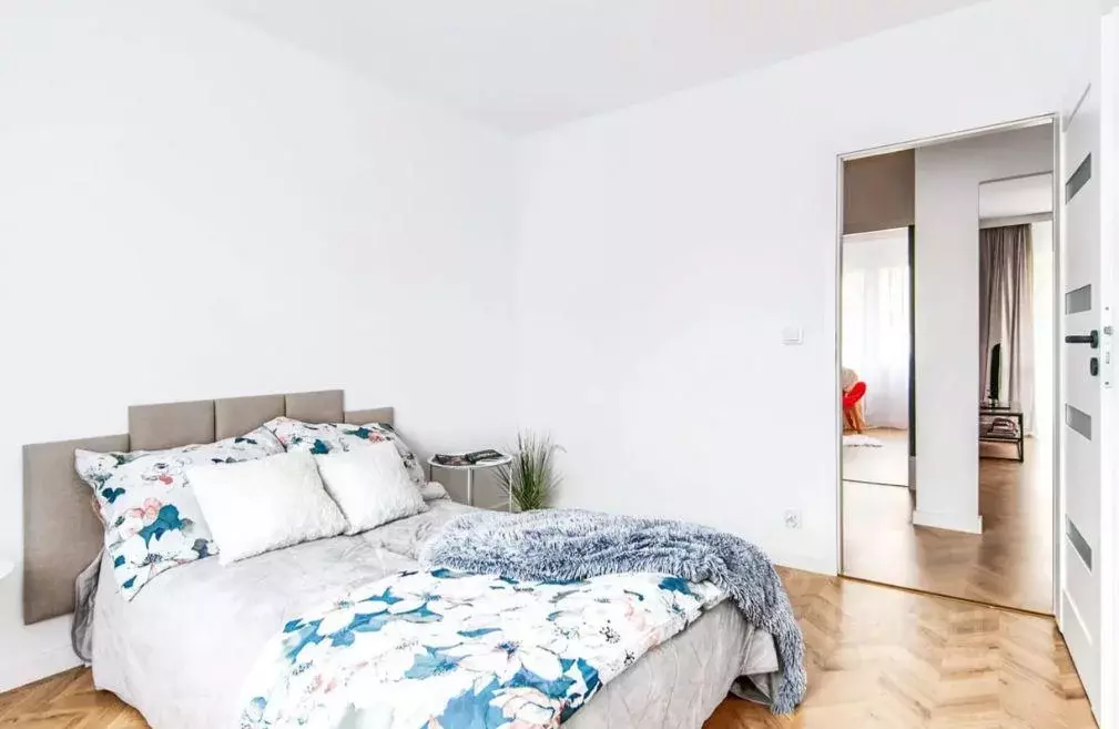 Квартира, 2 комнаты, 48.2 м - Фото 1