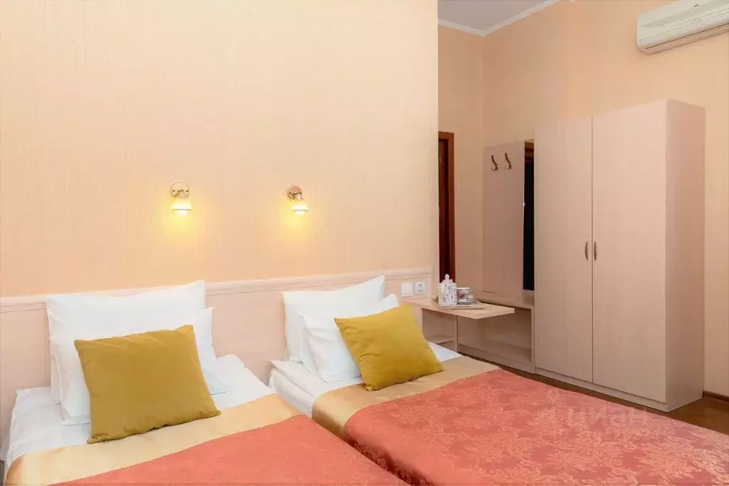 Комната Санкт-Петербург наб. Канала Грибоедова, 35 (15.0 м) - Фото 1