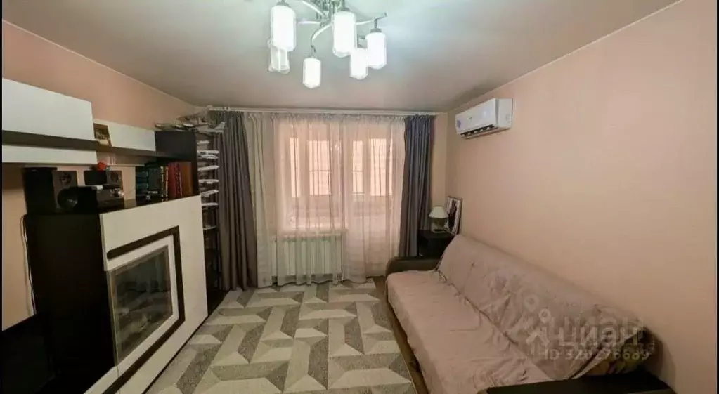 1-к кв. Московская область, Красногорск Лесная ул., 9 (37.0 м) - Фото 1