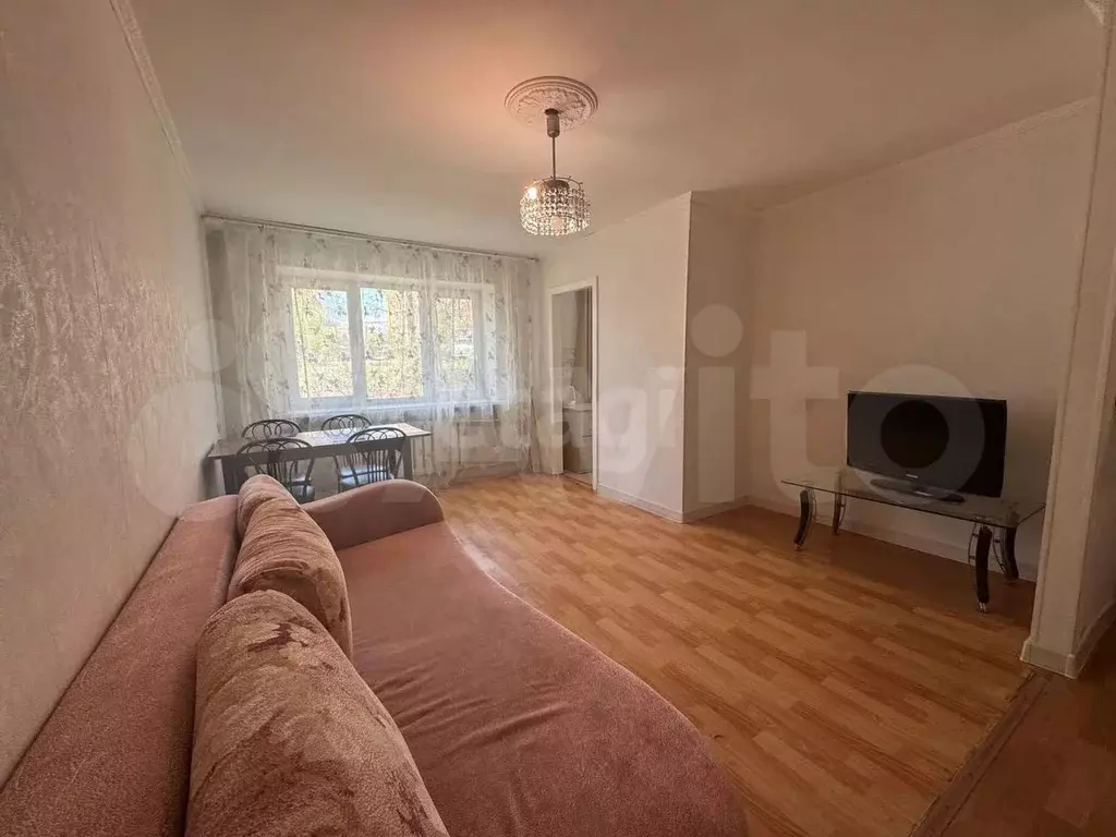 2-к. квартира, 42 м, 1/5 эт. - Фото 0