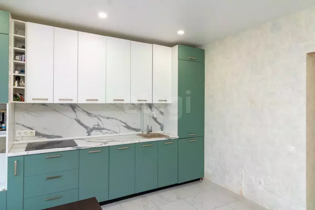 1-к кв. Тюменская область, Тюмень ул. Мельникайте, 2к13 (48.9 м) - Фото 1