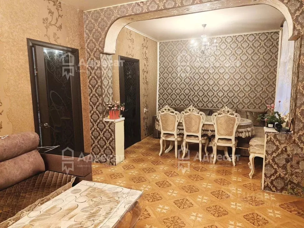 Дом в Волгоградская область, Волгоград ул. Джамбула Джабаева (90 м) - Фото 2