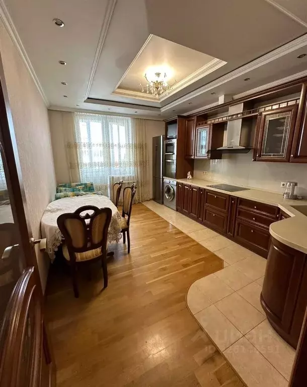 2-к кв. Московская область, Реутов Комсомольская ул., 26 (74.0 м) - Фото 1