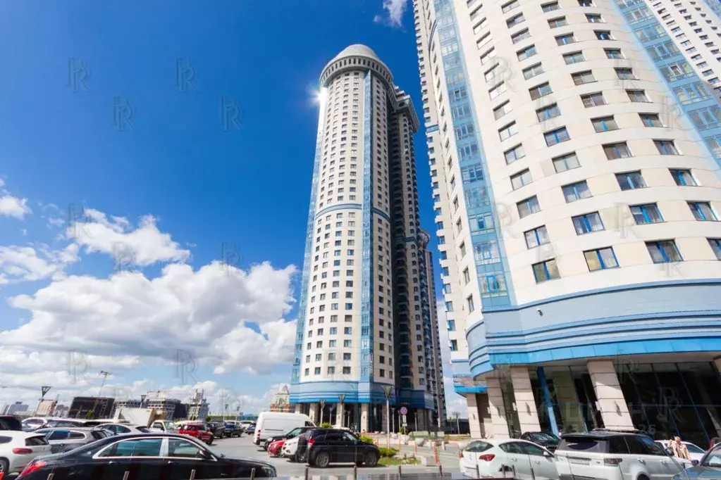 4-к кв. Москва Мосфильмовская ул., 70к1 (237.0 м) - Фото 0