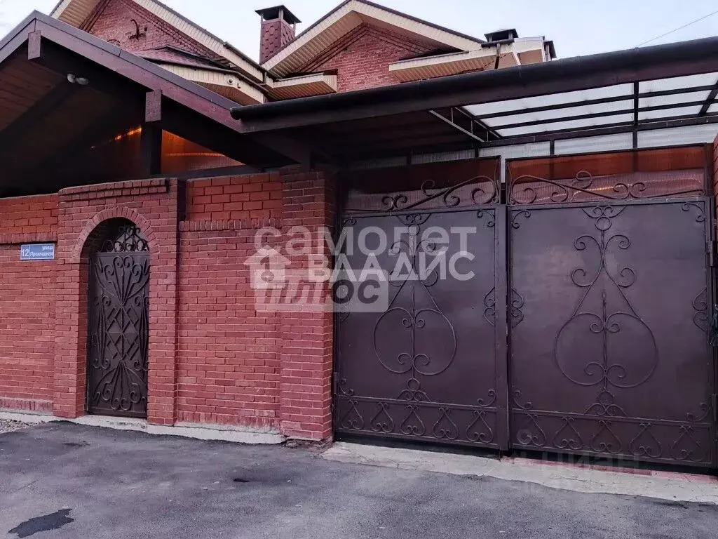 Дом в Челябинская область, Челябинск ул. Прохладная, 12 (300 м) - Фото 2