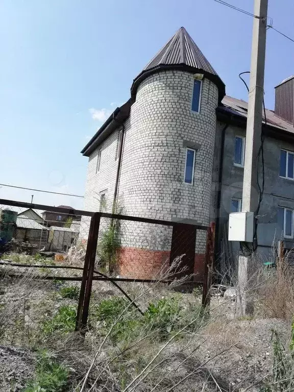 Дом 329,6 м на участке 13,9 сот. - Фото 0