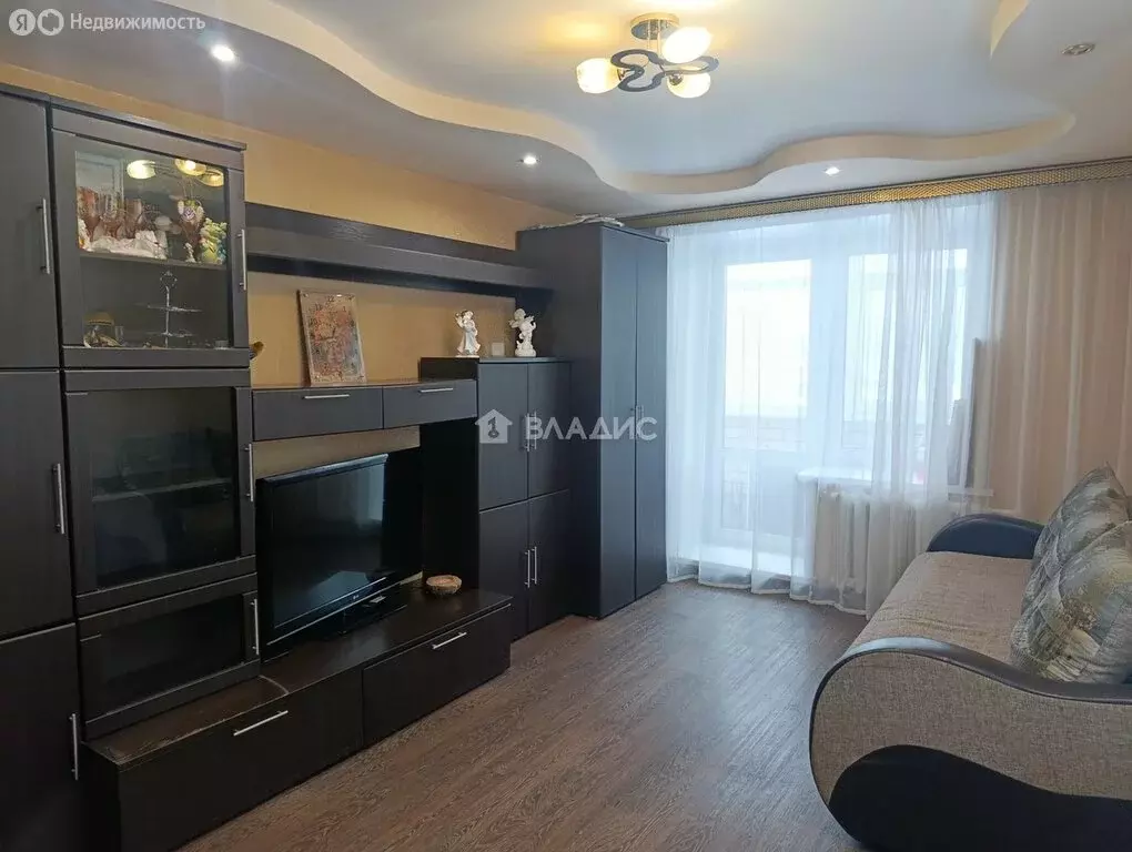 2-комнатная квартира: Собинка, улица Красная Звезда, 1 (46 м) - Фото 1