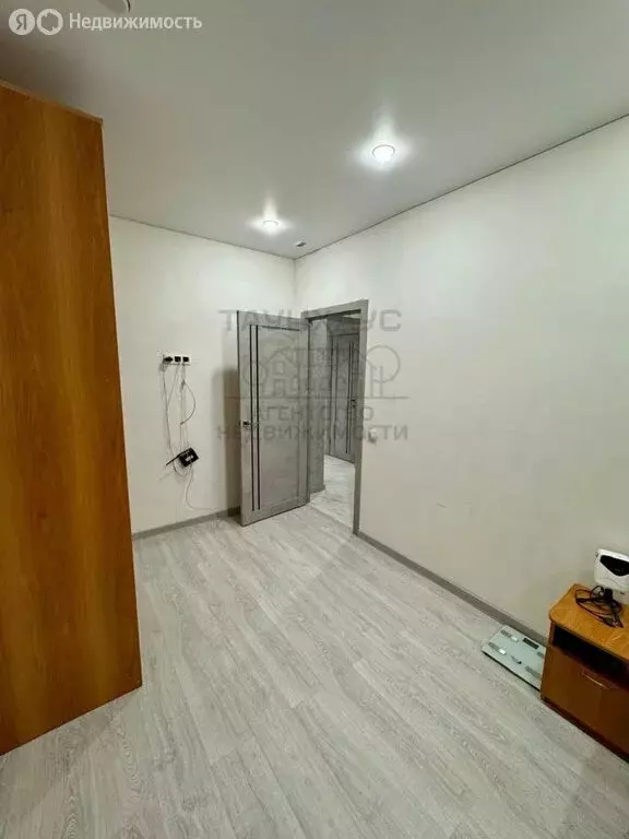 2-комнатная квартира: Нефтекамск, Городская улица, 8 (70 м) - Фото 2