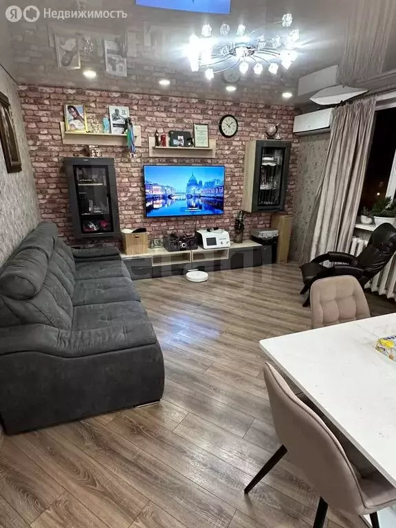 2-комнатная квартира: Чернушка, улица Луначарского, 14 (48.7 м) - Фото 2