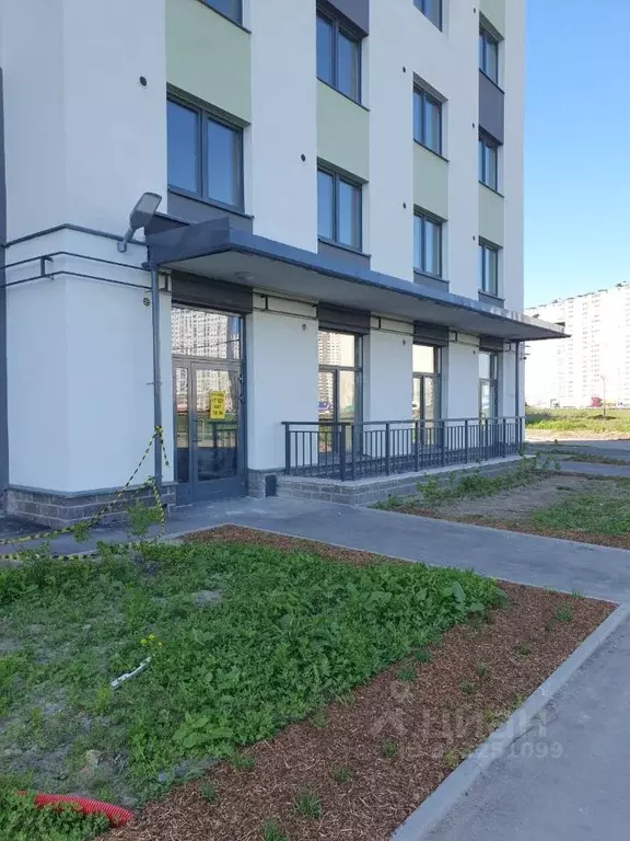 Помещение свободного назначения в Санкт-Петербург ул. Пахомовская, ... - Фото 1