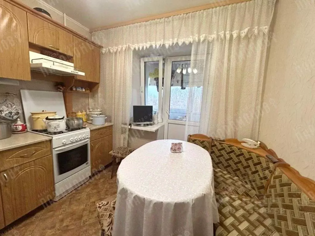 2-к кв. Тверская область, Тверь пос. Элеватор, Центральная ул., 8к1 ... - Фото 0