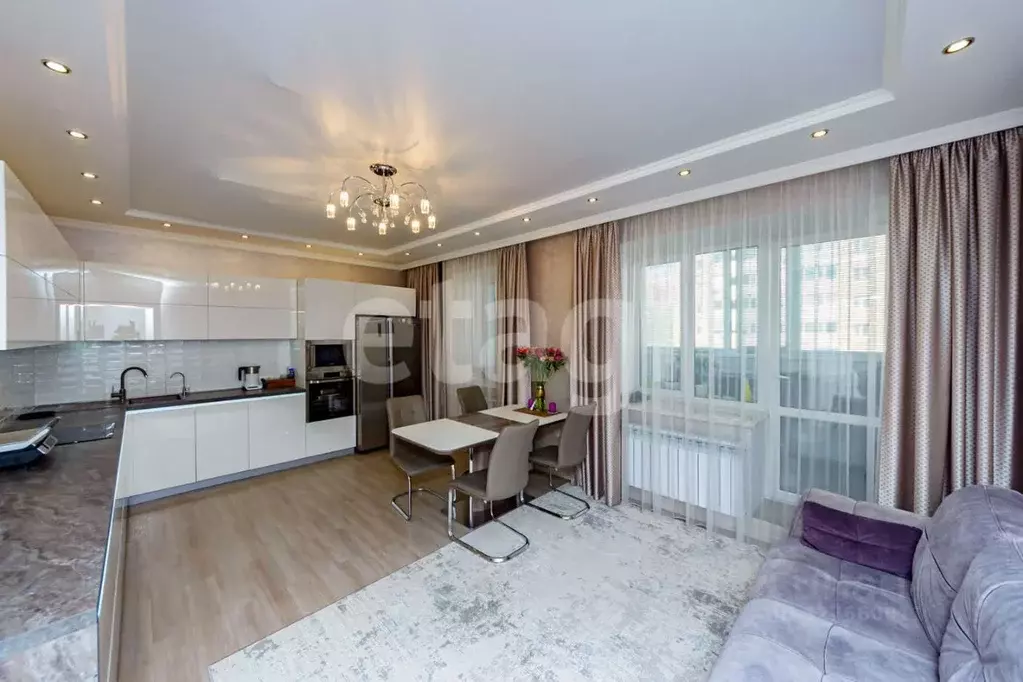 3-к кв. Тюменская область, Тюмень ул. Суходольская, 12 (94.6 м) - Фото 1