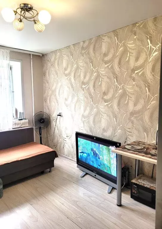 2-комнатная квартира: Тюмень, улица Беляева, 23/2 (23.4 м) - Фото 1
