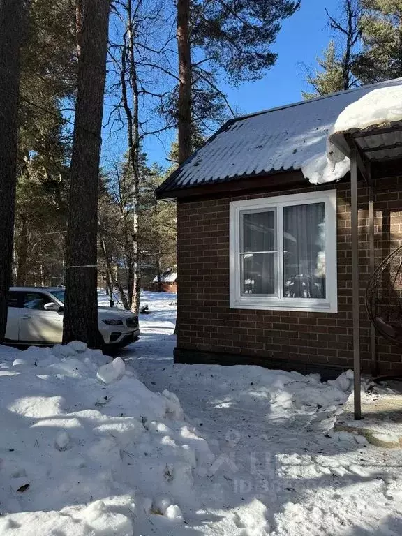 Дом в Карачаево-Черкесия, Зеленчукский район, с. Архыз ул. Курджиева, ... - Фото 0