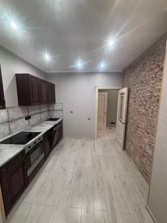 Продаётся 2-к квартира, 59.7 м - Фото 0
