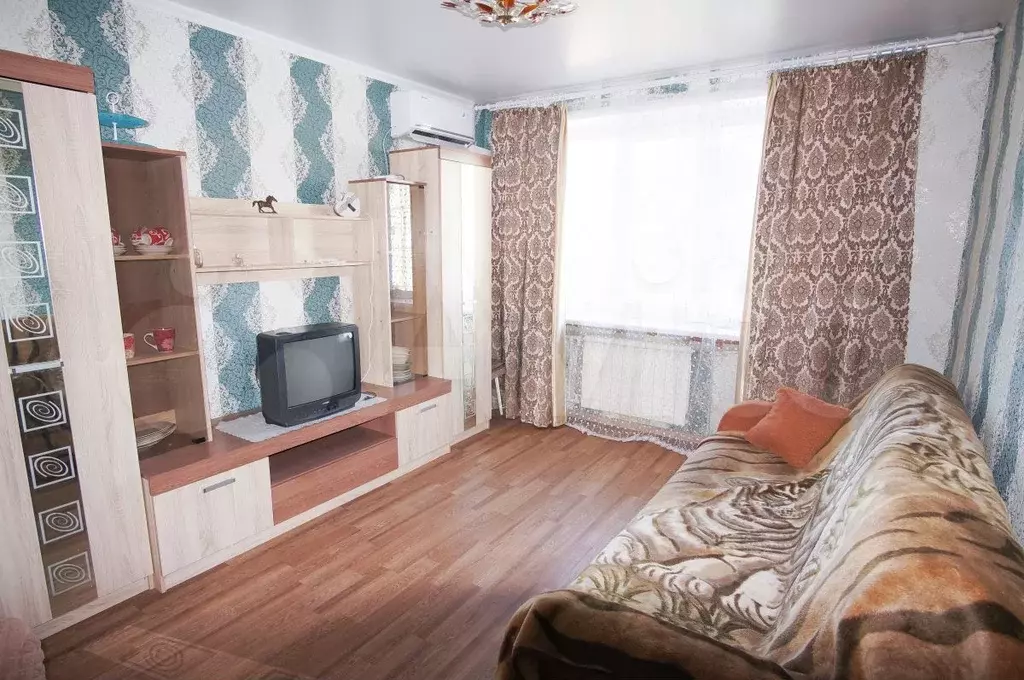 3-к. квартира, 54 м, 3/5 эт. - Фото 0