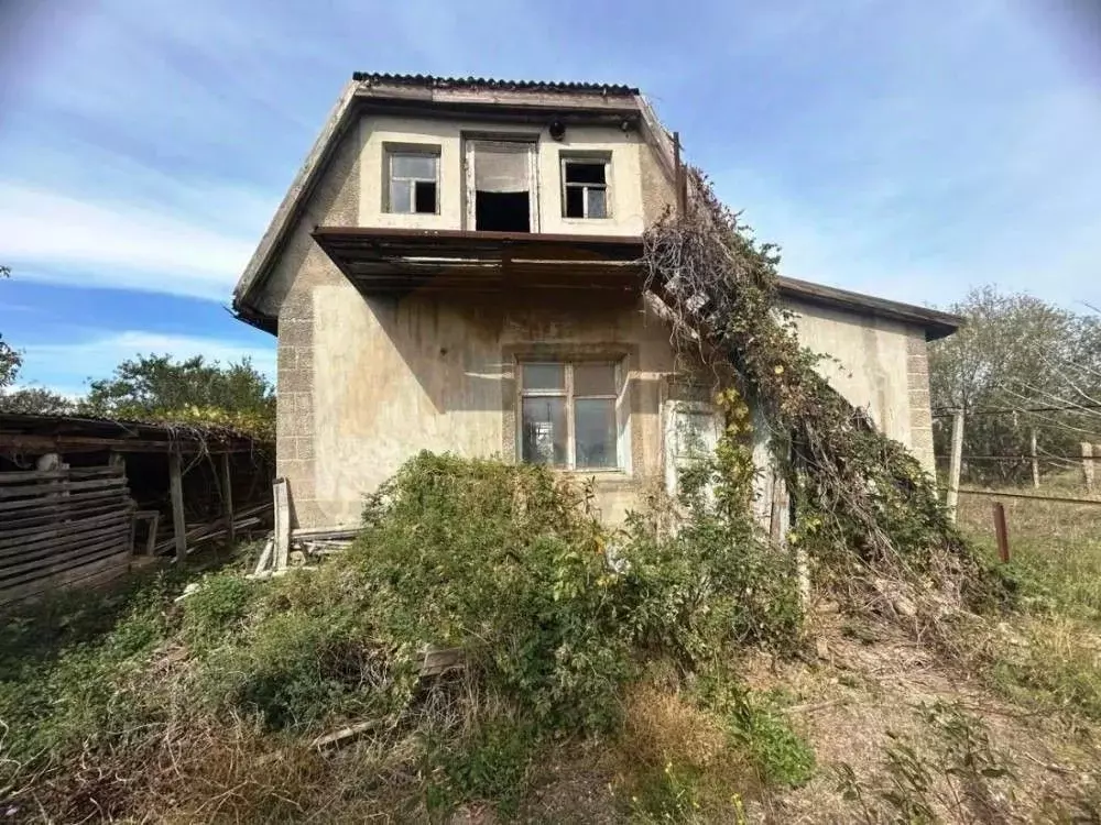 Дом в Крым, Сакский район, Лесновское с/пос, с. Владимировка ул. ... - Фото 2