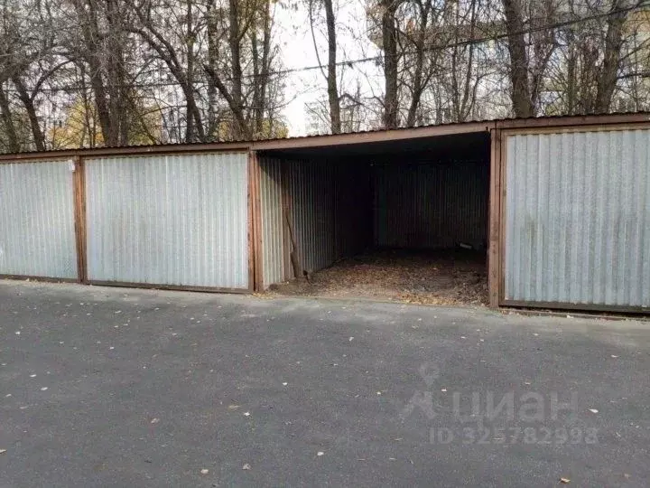 Гараж в Московская область, Химки ул. Бабакина (20 м) - Фото 1