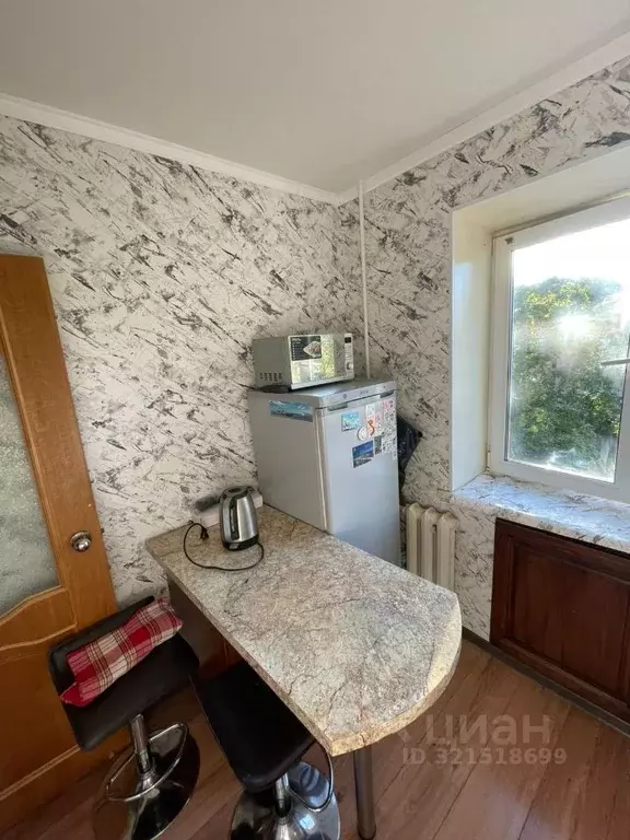 1-к кв. Смоленская область, Смоленск ул. Октябрьской Революции, 32 ... - Фото 2