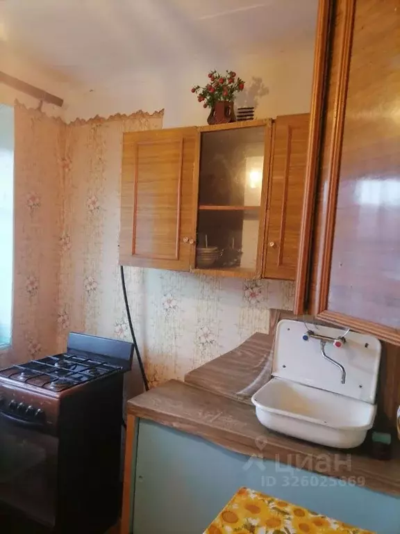 Комната Омская область, Омск пос. Кордный, ул. 1-я Шинная, 62 (12.8 м) - Фото 1