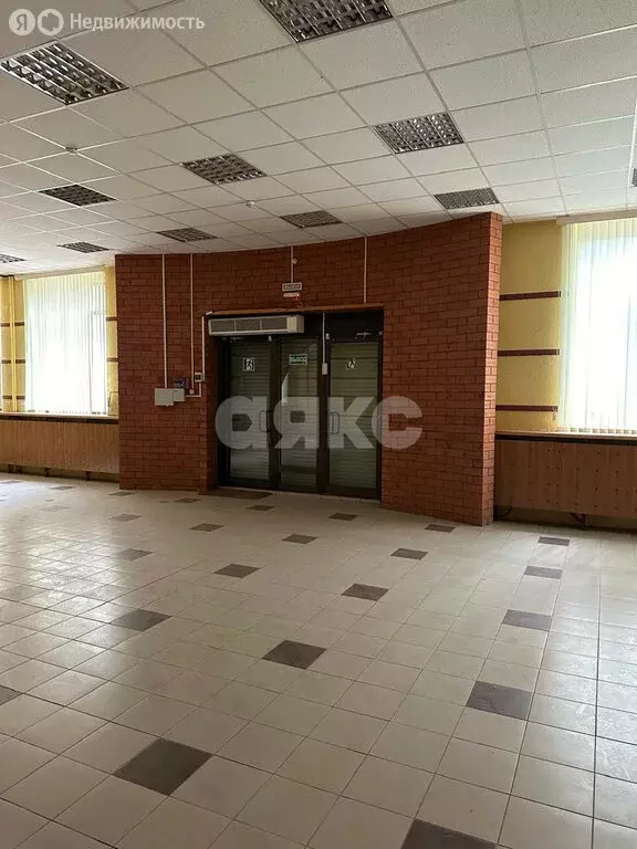 Помещение свободного назначения (500 м) - Фото 1