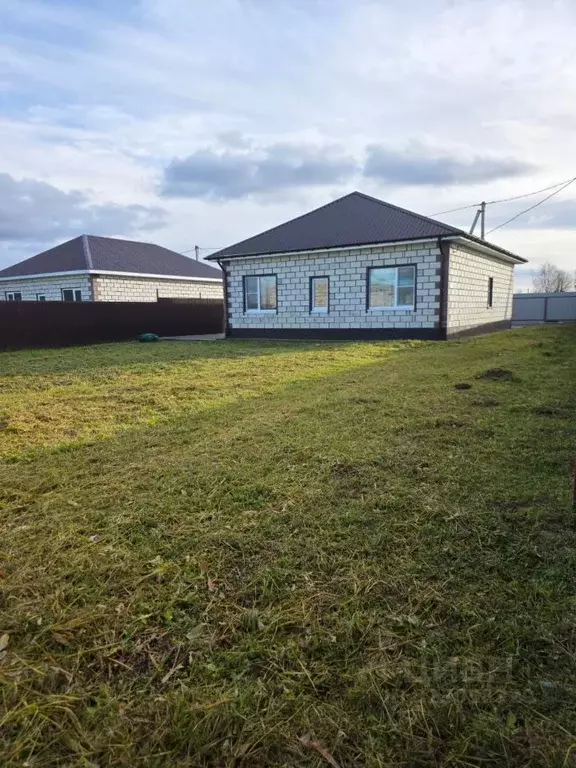 Коттедж в Вологодская область, Череповецкий район, д. Ирдоматка ул. ... - Фото 1