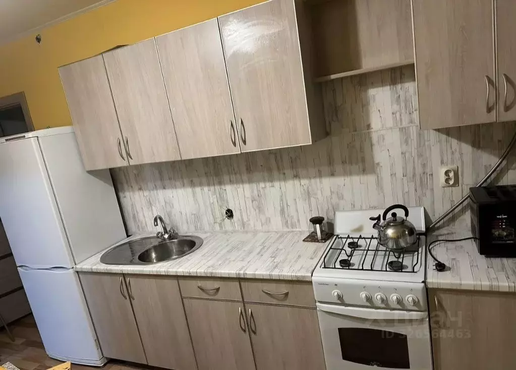 3-к кв. Вологодская область, Череповец Рыбинская ул., 52 (72.0 м) - Фото 2