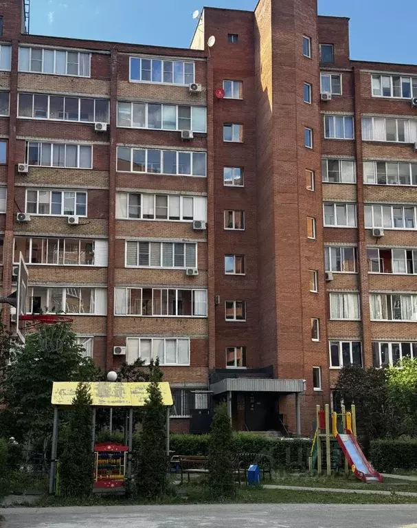 1-к кв. Самарская область, Тольятти Офицерская ул., 19 (56.0 м) - Фото 1