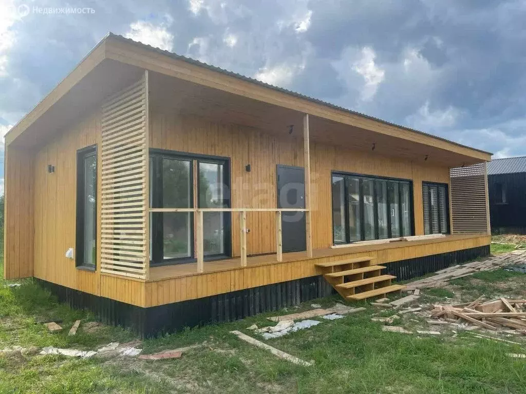 Дом в Калужская область, Бабынинский муниципальный округ, сельское ... - Фото 1