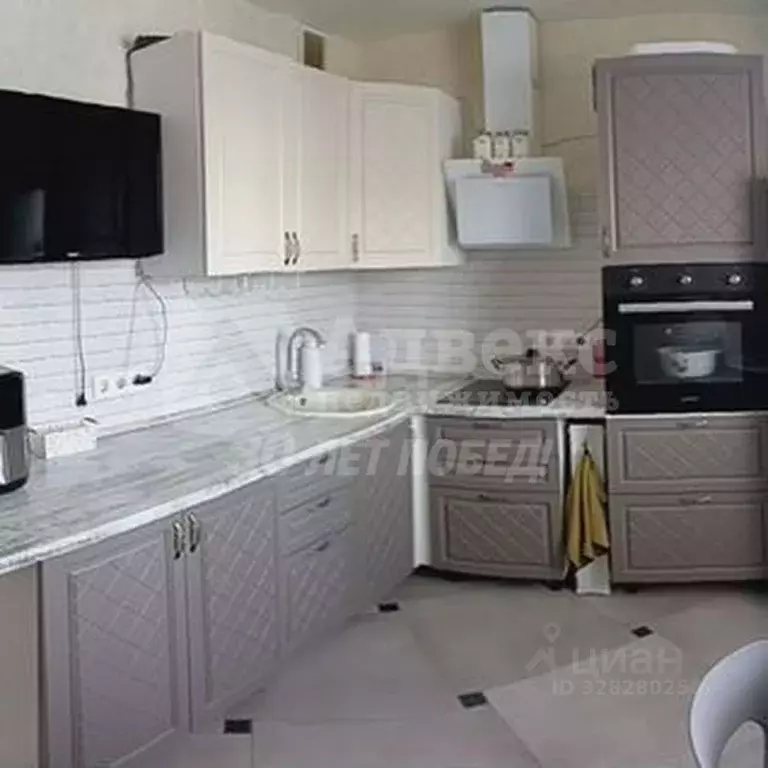 1-к кв. Тюменская область, Тюмень ул. Александра Митинского, 5 (37.0 ... - Фото 1