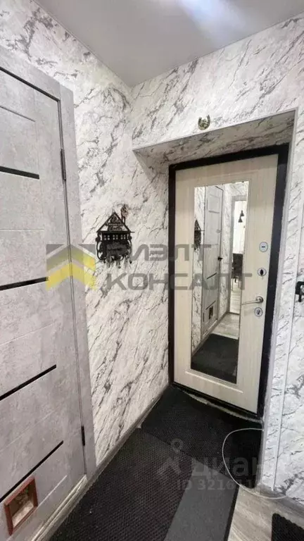 1-к кв. Омская область, Омск ул. 10 лет Октября, 141 (34.0 м) - Фото 2