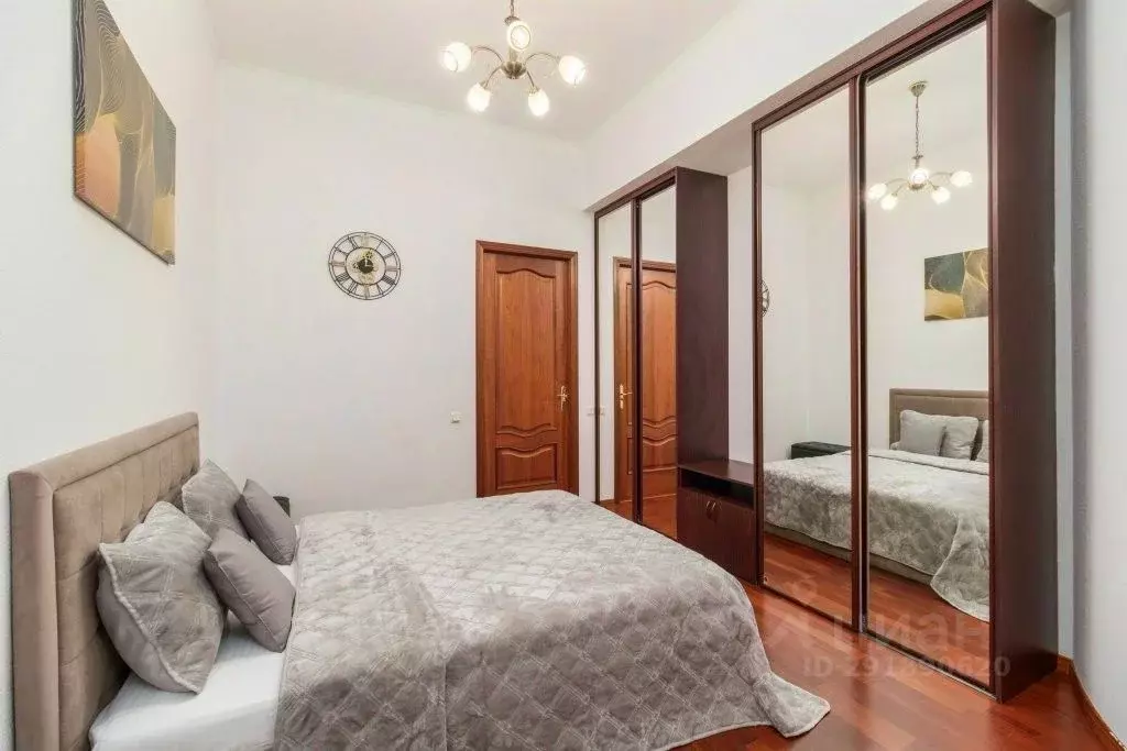 2-к кв. Санкт-Петербург наб. Реки Мойки, 32 (65.0 м) - Фото 1