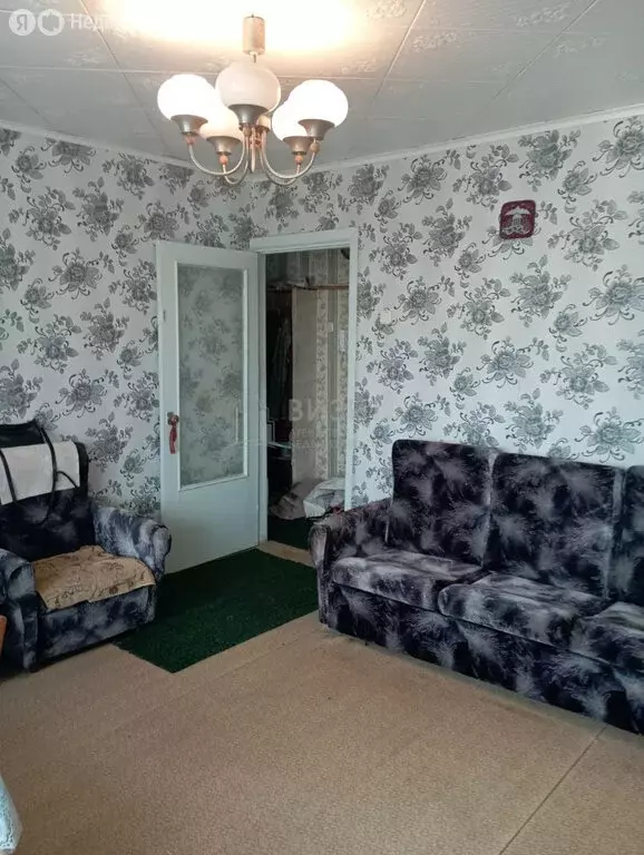 2-комнатная квартира: Нижнекамск, проспект Строителей, 1А (42 м) - Фото 0
