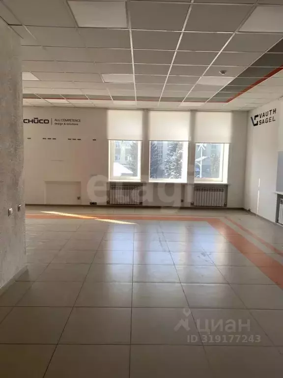 Офис в Саратовская область, Саратов ул. Имени Г.К. Орджоникидзе, 11 ... - Фото 0