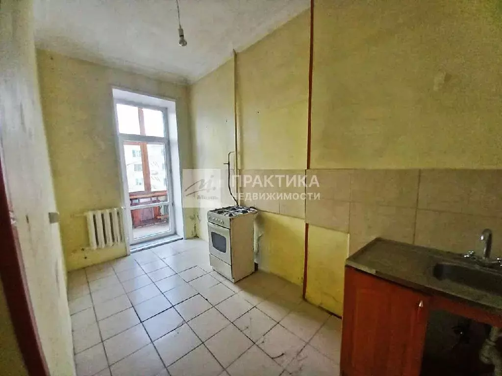 Продается 4-комнатная квартира - Фото 2