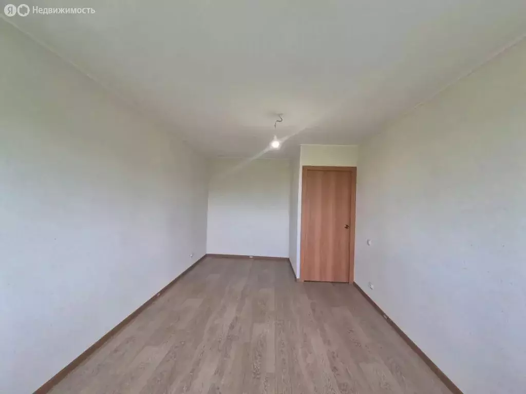 2-комнатная квартира: Мурманск, проспект Героев-Североморцев, 76к2 ... - Фото 2