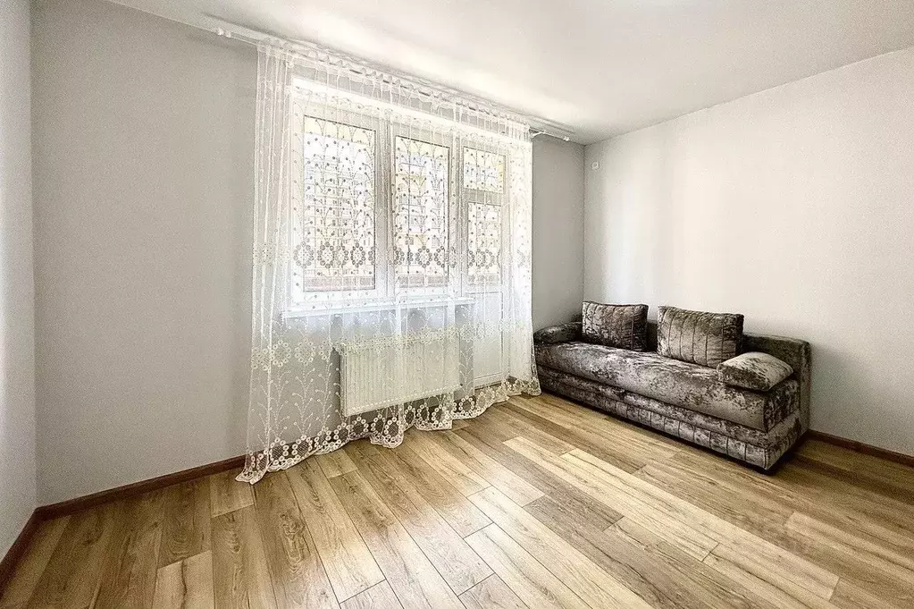 Студия Краснодарский край, Краснодар ул. Имени Героя Ростовского, 8к5 ... - Фото 1