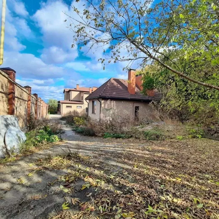 Дом в Саратовская область, пос. Красный Текстильщик ул. Набережная ... - Фото 1