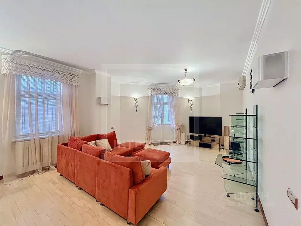 3-к кв. Москва ул. Остоженка, 25 (150.0 м) - Фото 2