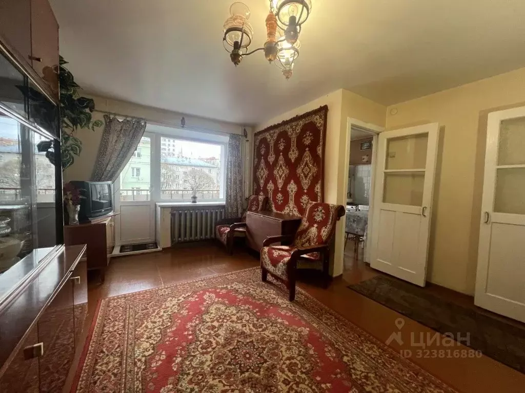 2-к кв. Кировская область, Киров ул. Сурикова, 8 (43.5 м) - Фото 2