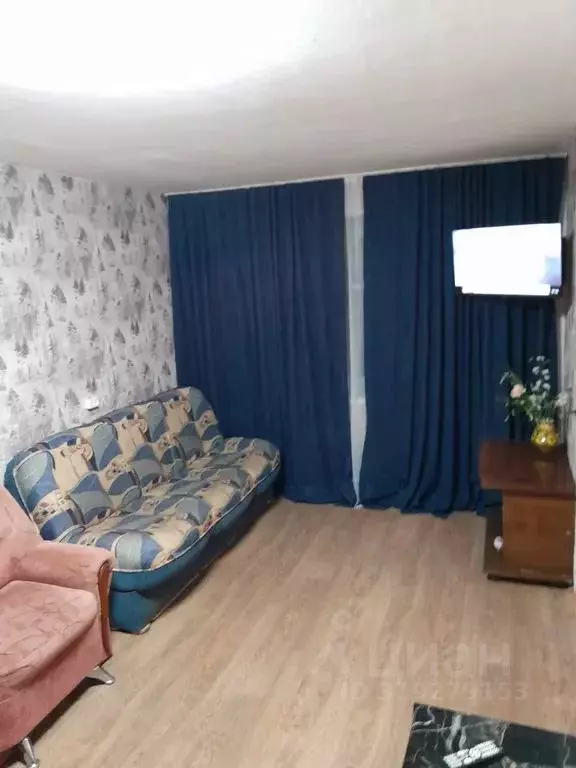2-к кв. Челябинская область, Челябинск ул. Барбюса, 63 (45.0 м) - Фото 0