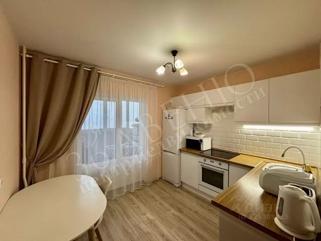 1-к кв. Воронежская область, Воронеж ул. Артамонова, 38Д (37.3 м) - Фото 0