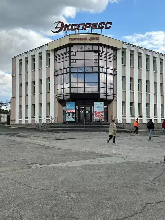 Торговая площадь в Свердловская область, Нижний Тагил Садовая ул., 21 ... - Фото 1