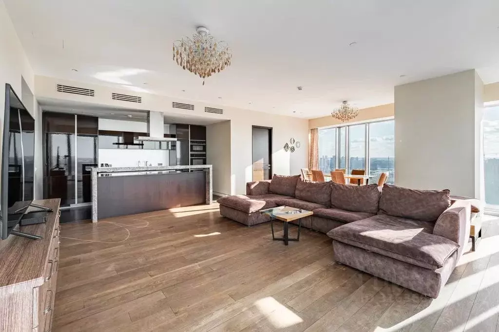 3-к кв. Москва 1-й Красногвардейский проезд, 21с2 (180.0 м) - Фото 1