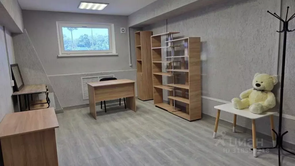 Офис в Краснодарский край, Краснодар ул. Имени 75-летия Победы, 26 (20 ... - Фото 2