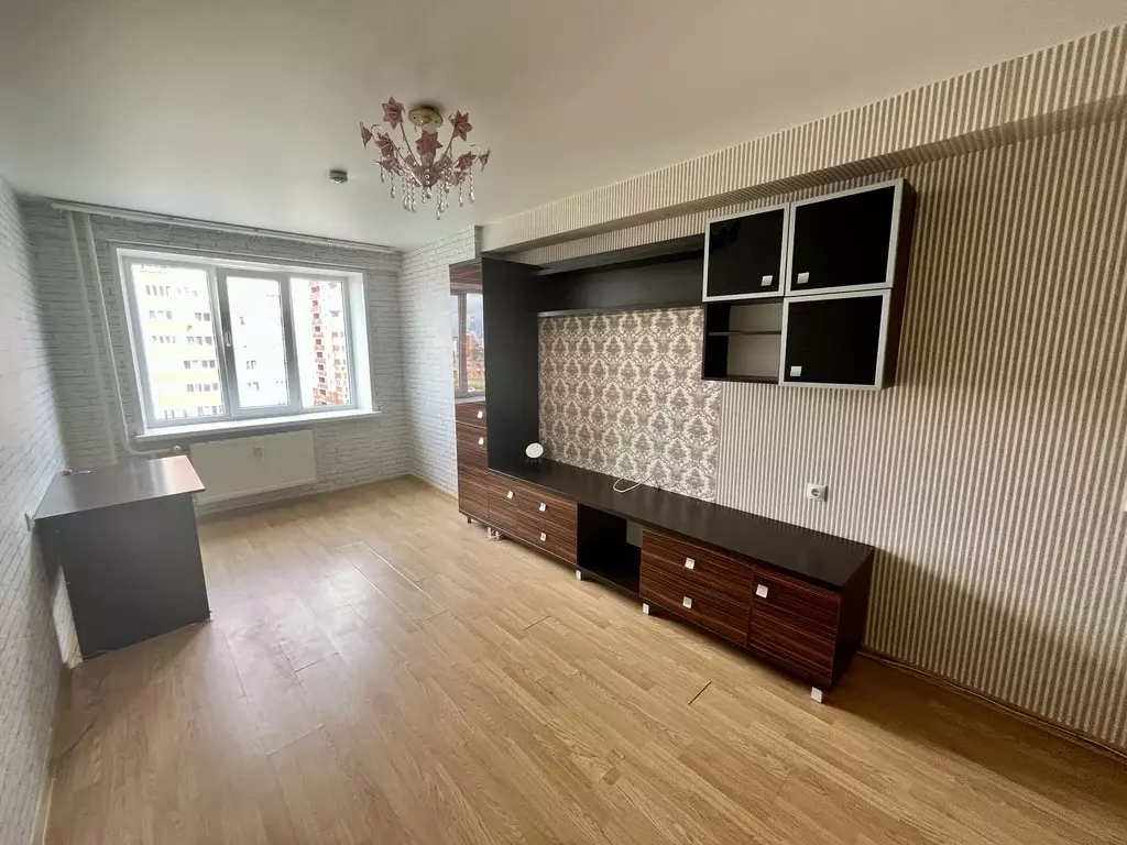 Продаётся 2-к квартира, 41.7 м - Фото 0