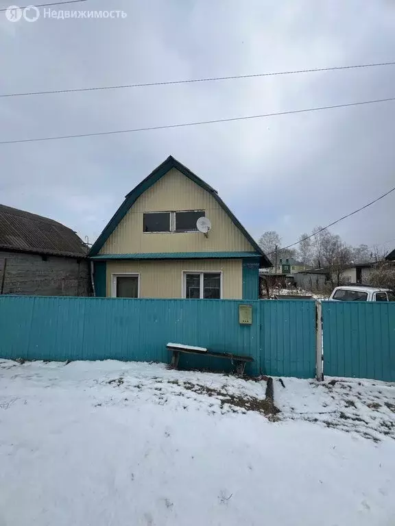 Дом в Республика Хакасия, рабочий посёлок Майна, улица Гагарина, 49 ... - Фото 1